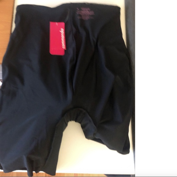 Commando Faux Patent Leather Mini Skirt Commando - Picture 14 of 15